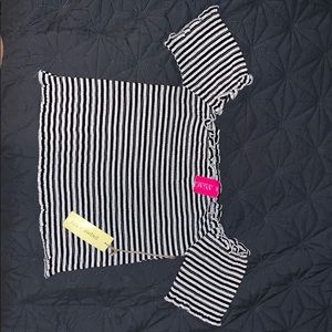 Ribbed off-the-shoulder black and white top SIZE L